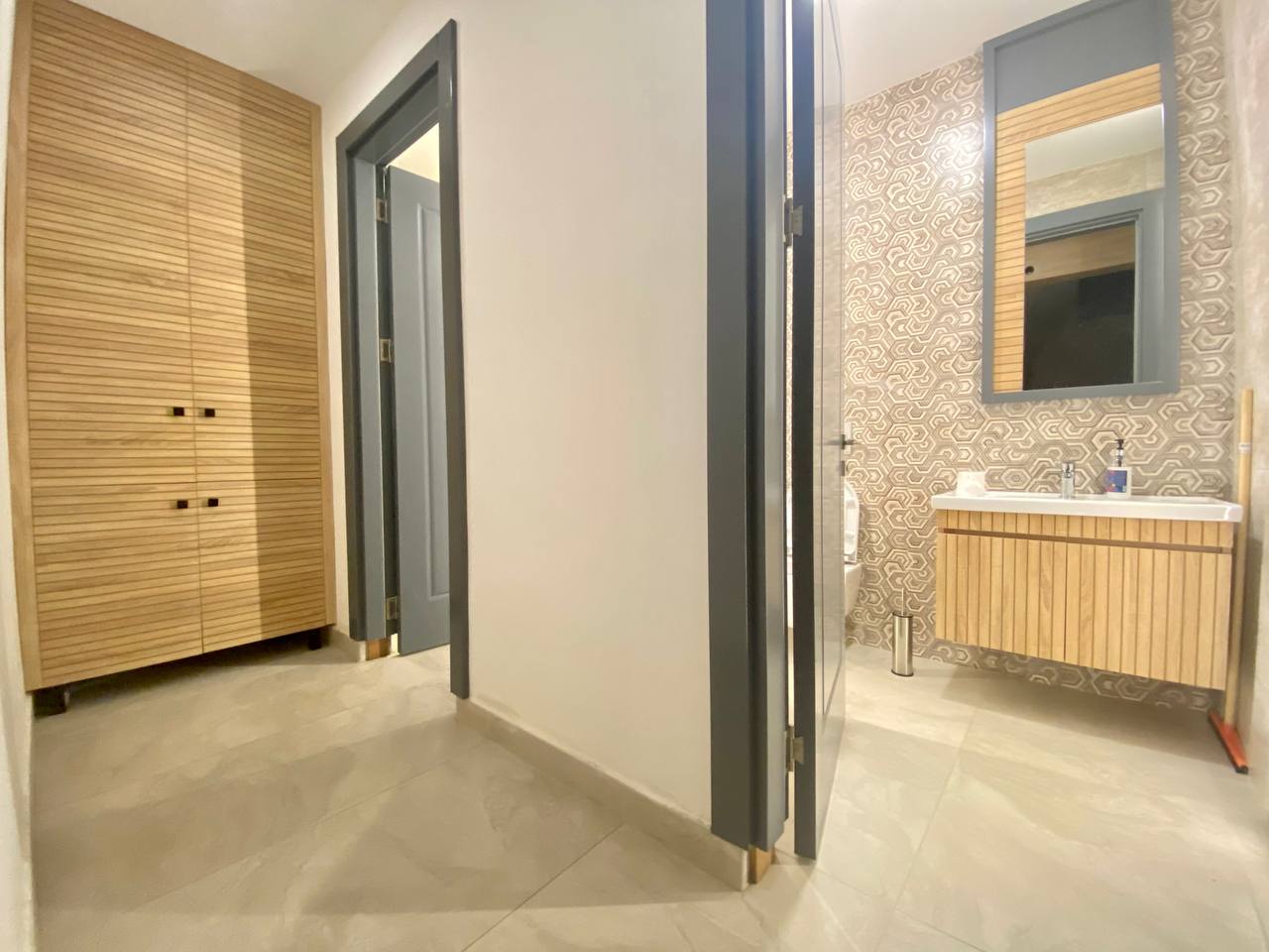 N°11 - Boutique 16 - 2 Bedrooms Sea Front, 6 People, Ultra Luxury