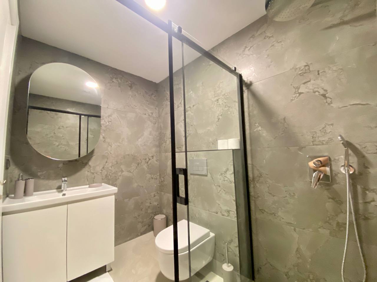 N°11 - Boutique 16 - 2 Bedrooms Sea Front, 6 People, Ultra Luxury