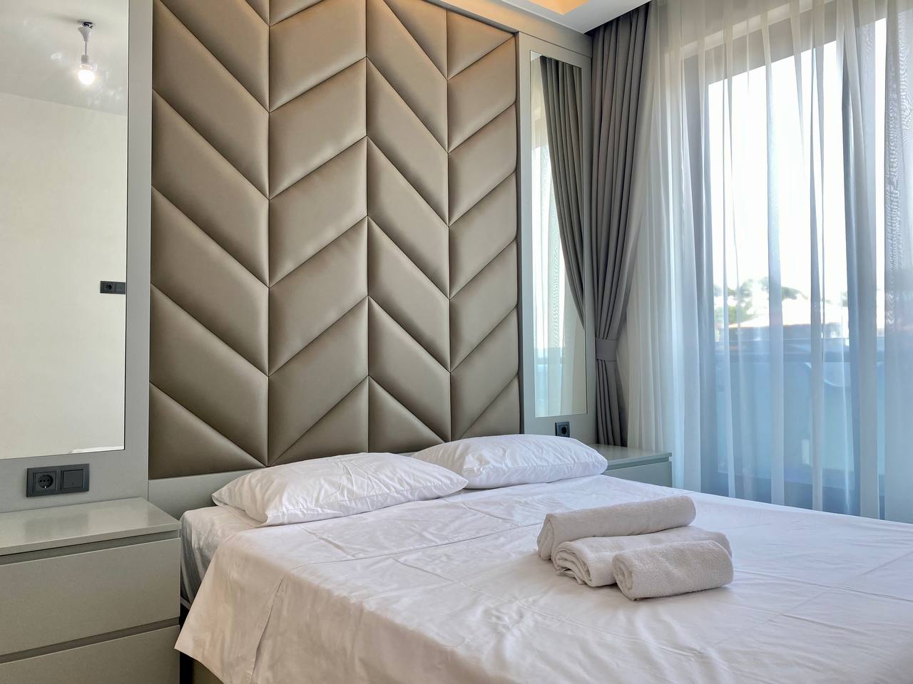 N°11 - Boutique 16 - 2 Bedrooms Sea Front, 6 People, Ultra Luxury