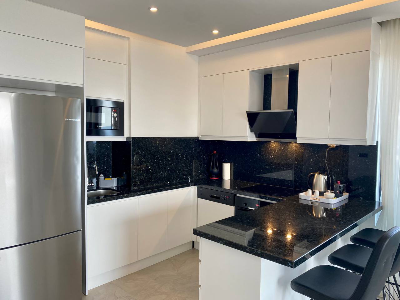 N°11 - Boutique 16 - 2 Bedrooms Sea Front, 6 People, Ultra Luxury