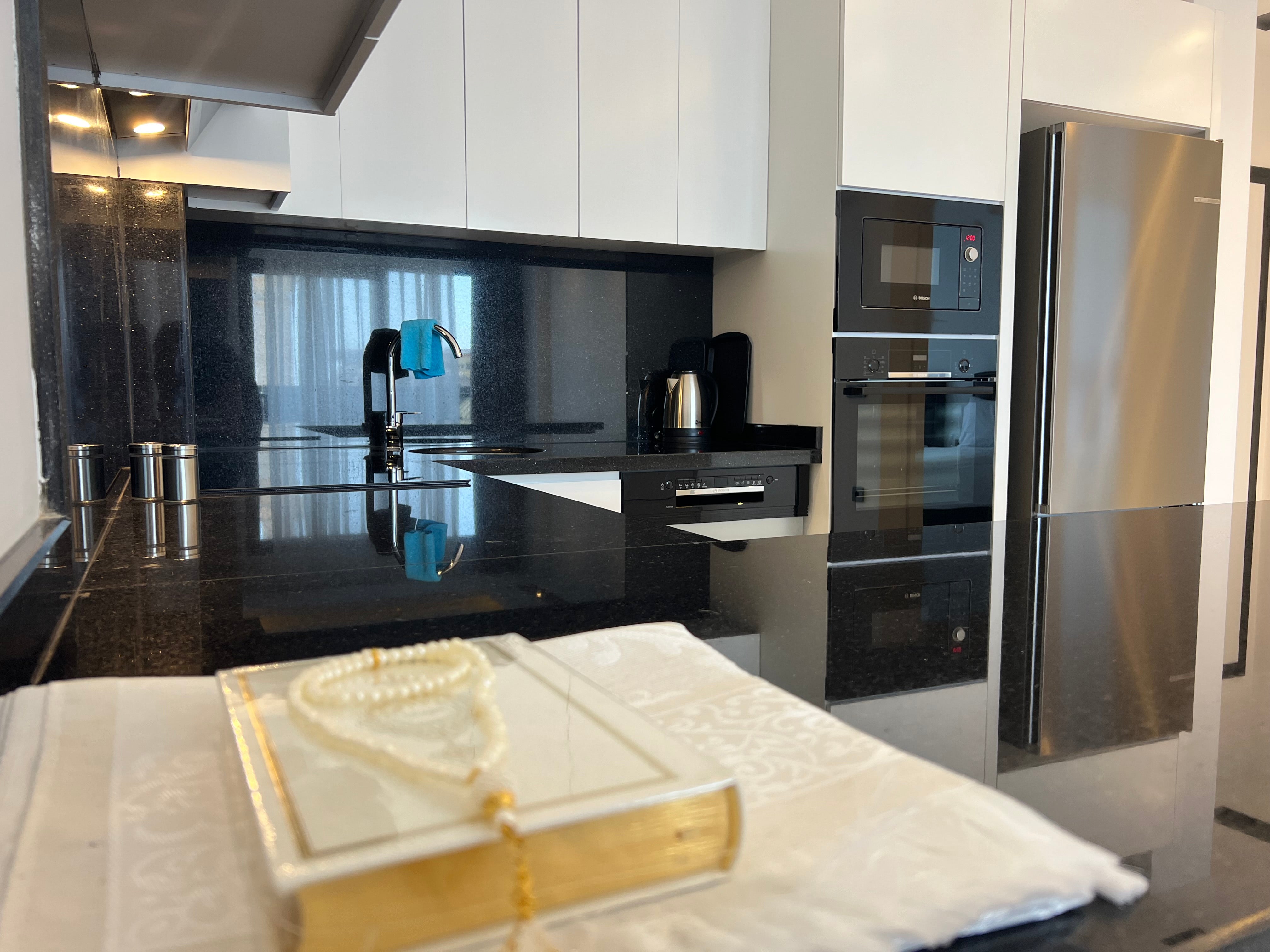 N°A19 - Salam Residence 2 - Superb 2 Bedrooms, Sea View and Mosque !