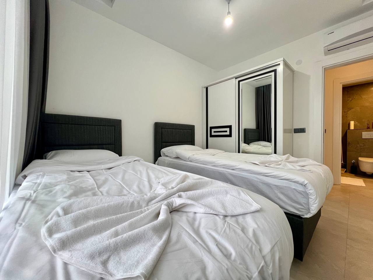 N°06 - Boutique 16 - 2 Bedrooms Sea Front, 6 People, Ultra Luxury