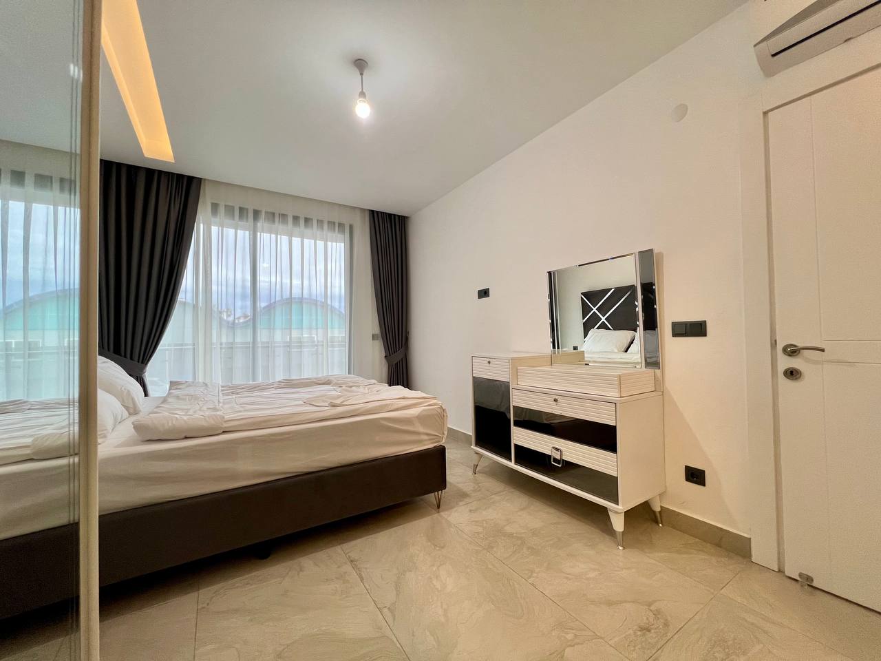 N°06 - Boutique 16 - 2 Bedrooms Sea Front, 6 People, Ultra Luxury