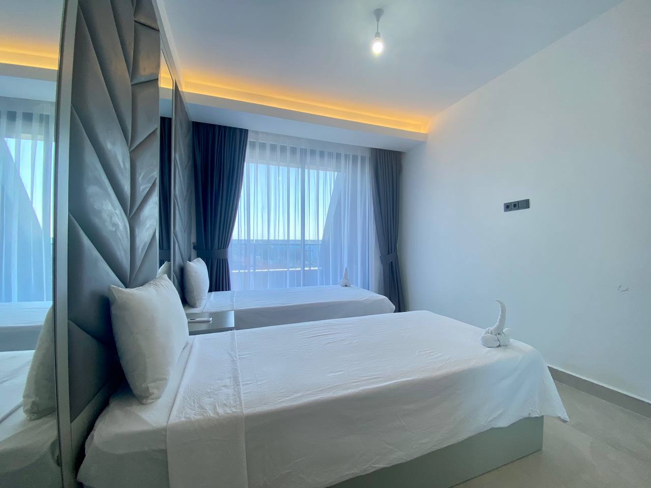 N°27 - Boutique 16 - Duplex Sea Front, For 8 People, Ultra Luxury