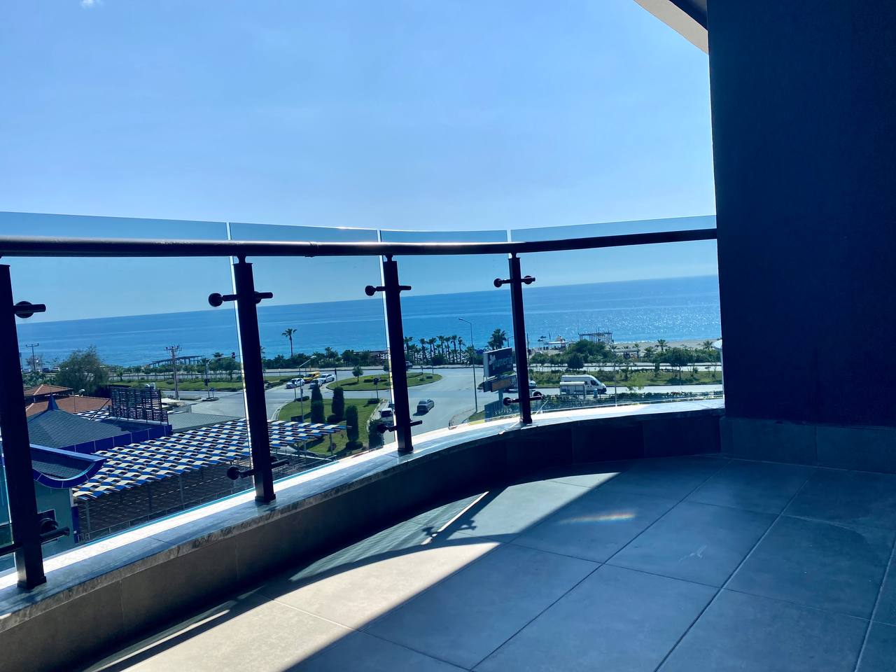 N°27 - Boutique 16 - Duplex Sea Front, For 8 People, Ultra Luxury