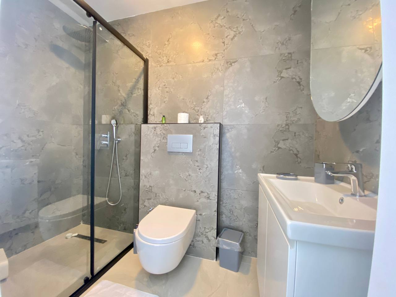 N°23 - Boutique 16 - Duplex Sea Front, Sleeps 8, Ultra Luxury