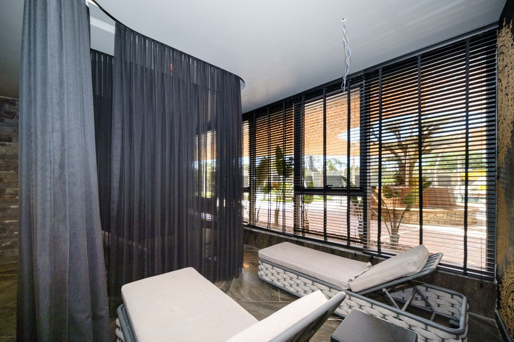 N°135 - Via Mar - 1 Bedroom + Lounge Pool & Sea View