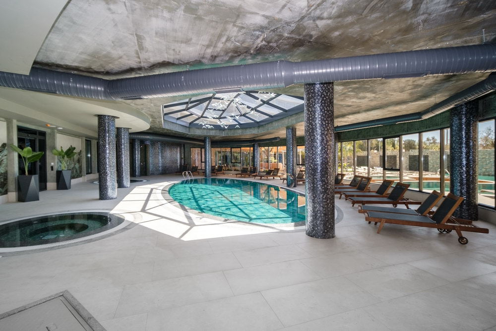 N°135 - Via Mar - 1 Bedroom + Lounge Pool & Sea View