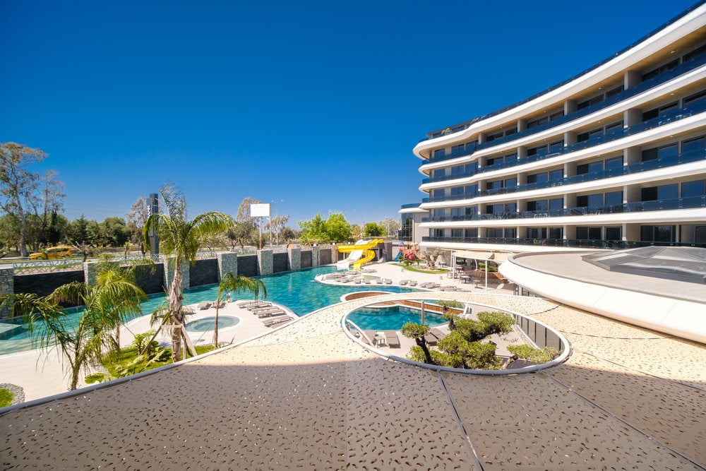 N°135 - Via Mar - 1 Bedroom + Lounge Pool & Sea View
