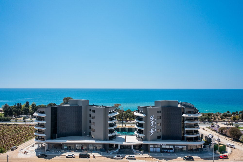 N°135 - Via Mar - 1 Bedroom + Lounge Pool & Sea View