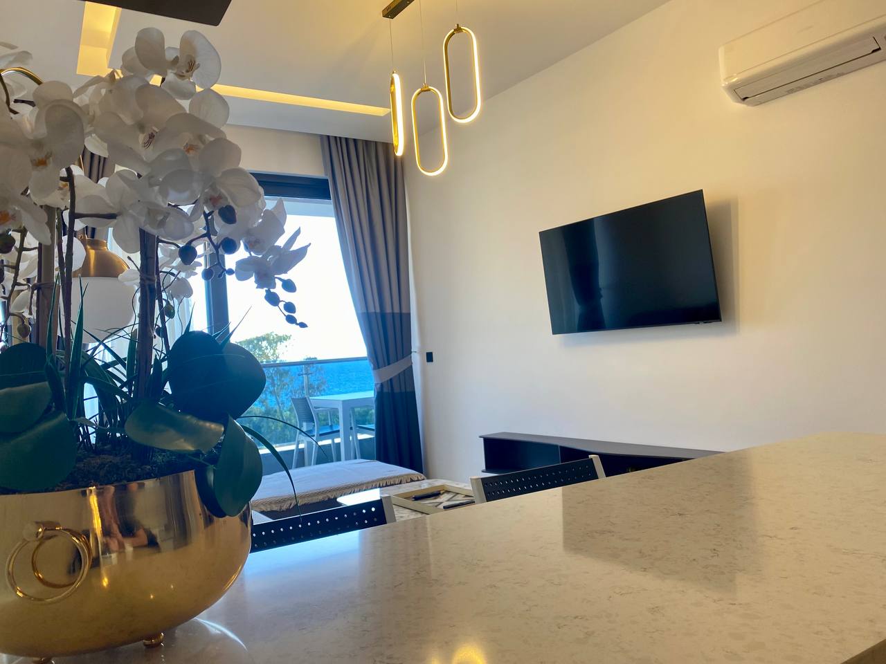 N°154 - Via Mar - 1 Bedroom + Living room Beautifully decorated - Pool and sea view