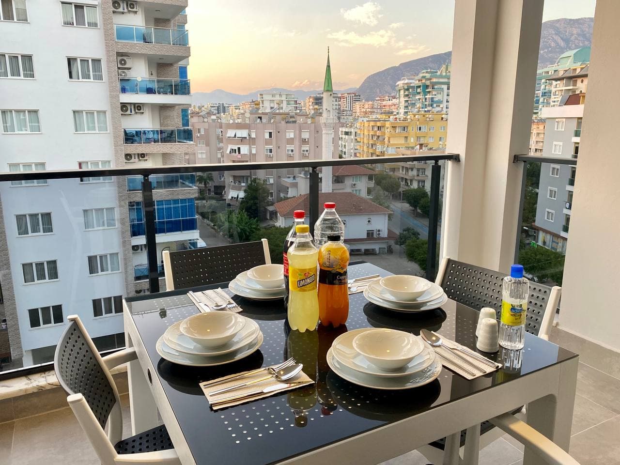 N°33 - Salam Résidence - Incredible 1 Bedroom + Living Room Mosque and Sea View on the 7th floor