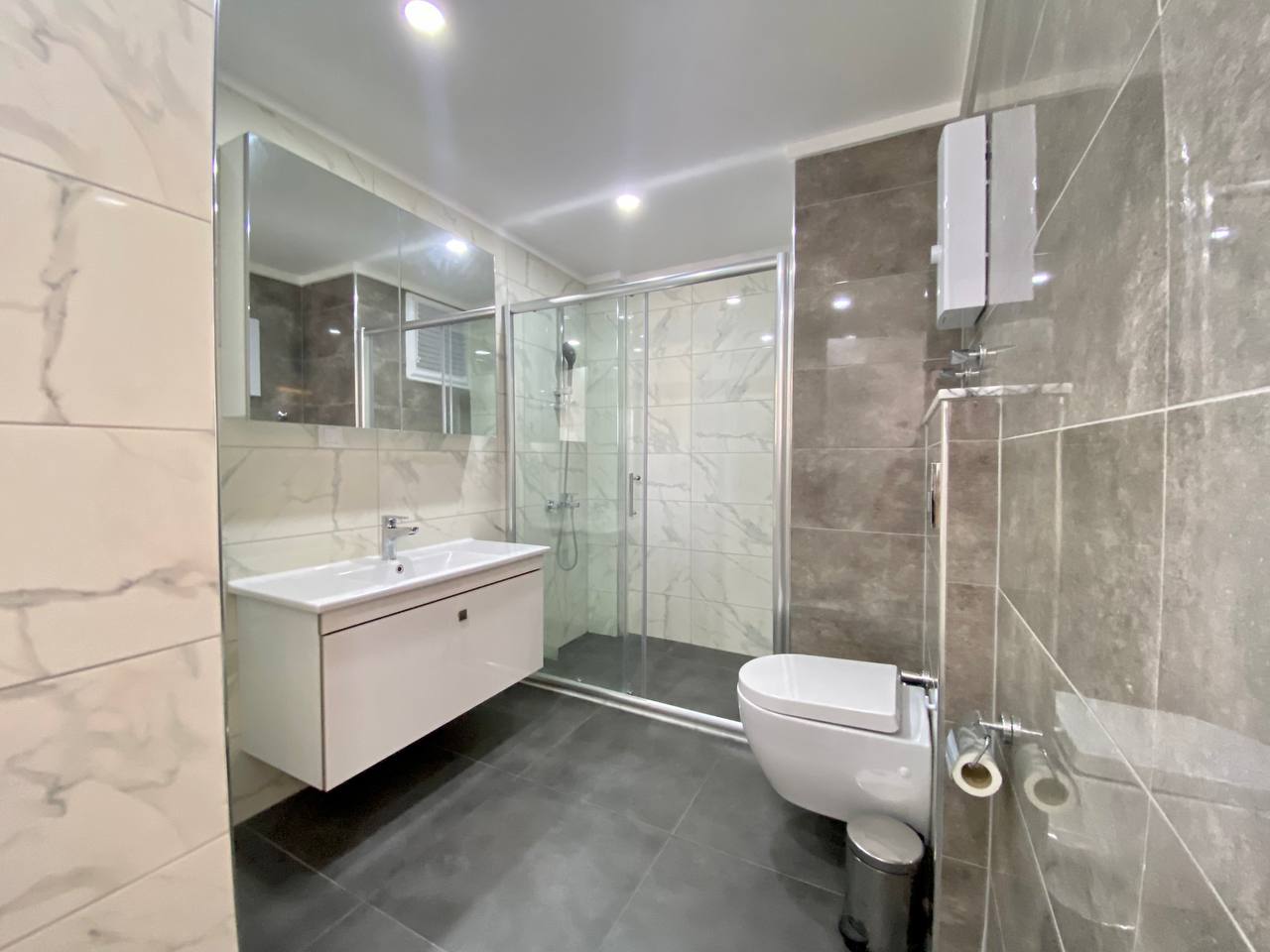 N°45 - Salam Résidence - 3 Chambres avec Jacuzzi Vue Mer, Piscine et Site Antique