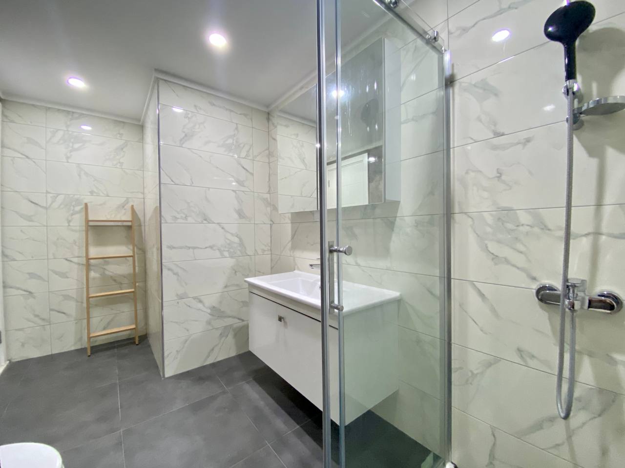 N°45 - Salam Résidence - 3 Chambres avec Jacuzzi Vue Mer, Piscine et Site Antique